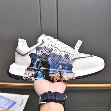 ジバンシィ スニーカー