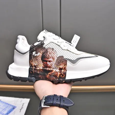 ジバンシィ スニーカー