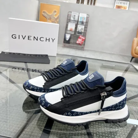 ジバンシィ スニーカー