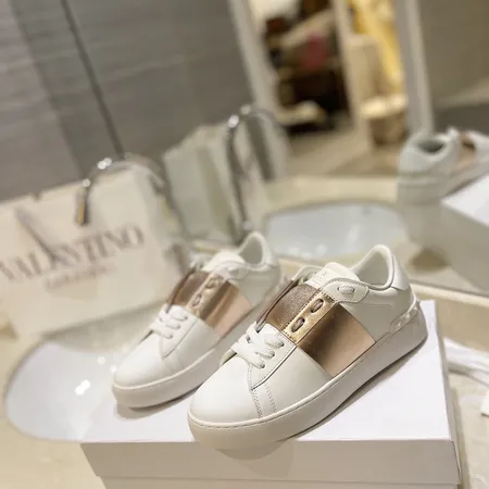 ヴァレンティノ カジュアルシューズ