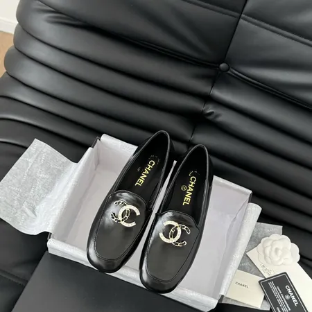 シャネル ビジネスシューズ