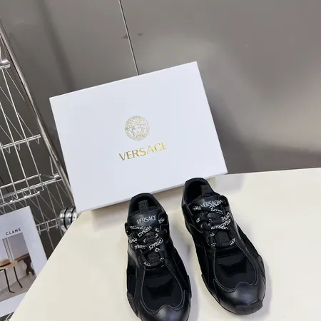 ヴェルサーチ カジュアルシューズ