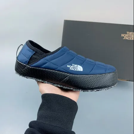 ノースフェイス カジュアルシューズ