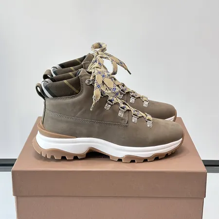 バーバリー ス スニーカー