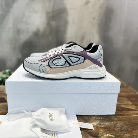 ディオール スニーカー