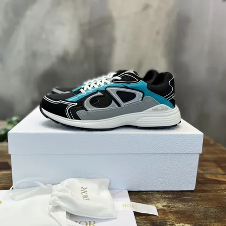 ディオール スニーカー