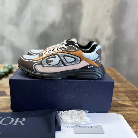 ディオール スニーカー