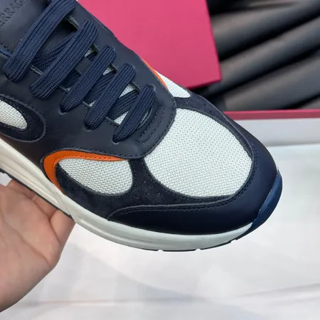 フェラガモ カジュアルシューズ