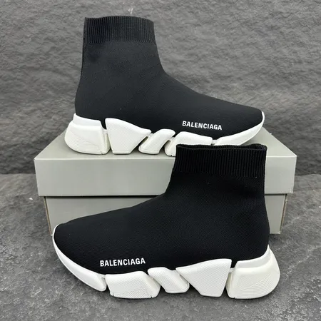 バレンシアガ カジュアルシューズ