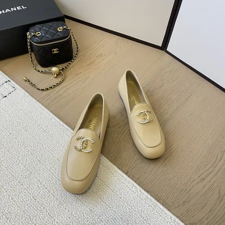 シャネル ビジネスシューズ