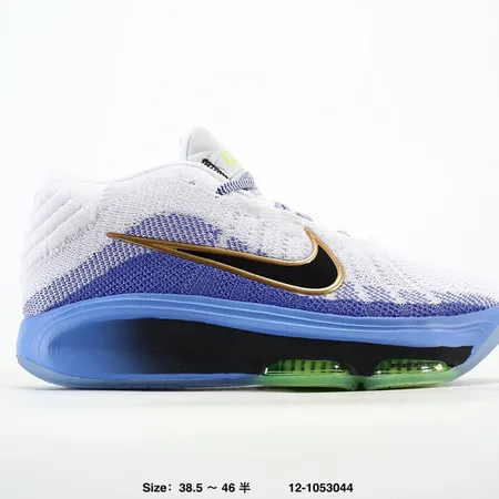 ナイキ スニーカー