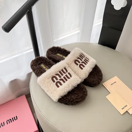 ミュウミュウ スリッパ