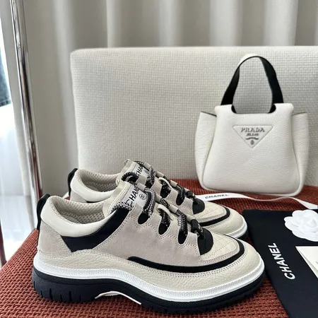 シャネル スニーカー