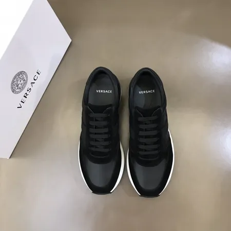 ヴェルサーチ カジュアルシューズ