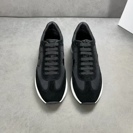 ヴェルサーチ カジュアルシューズ