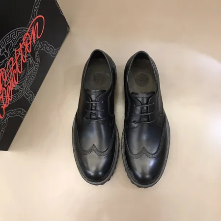 ヴェルサーチ ビジネスシューズ