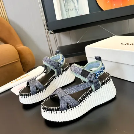 クロエ サンダル