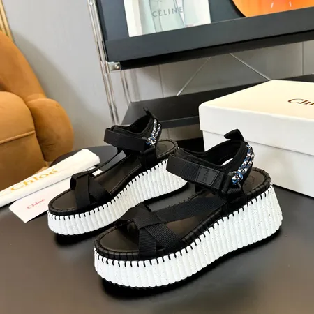 クロエ サンダル