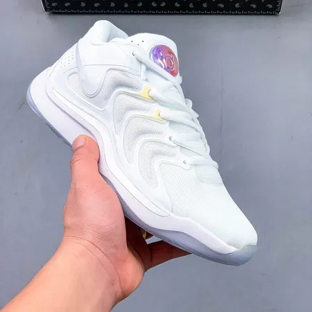 ナイキ スニーカー