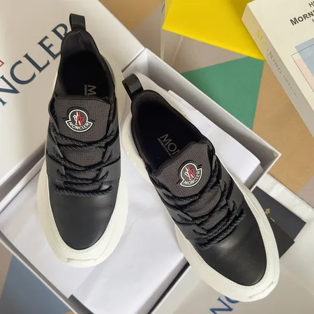 モンクレール スニーカー