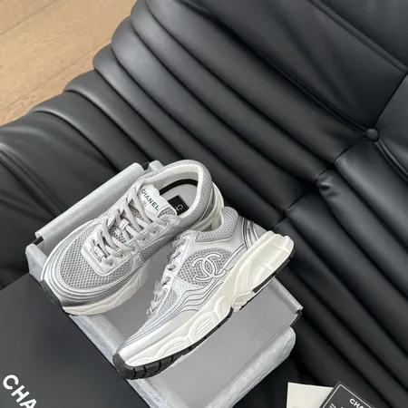 シャネル スニーカー