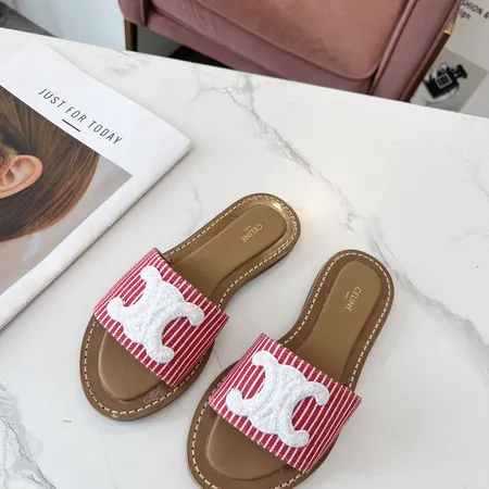 セリーヌ スリッパ