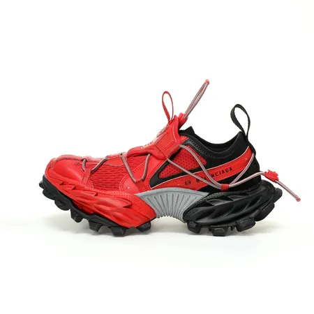 バレンシアガ スニーカー