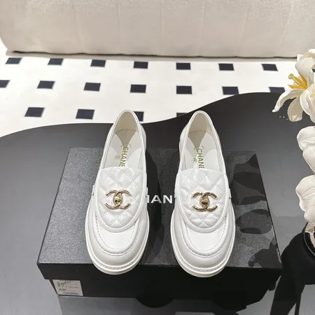 シャネル ビジネスシューズ