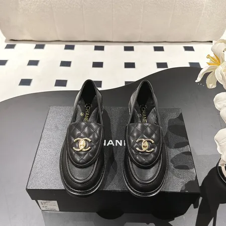 シャネル ビジネスシューズ