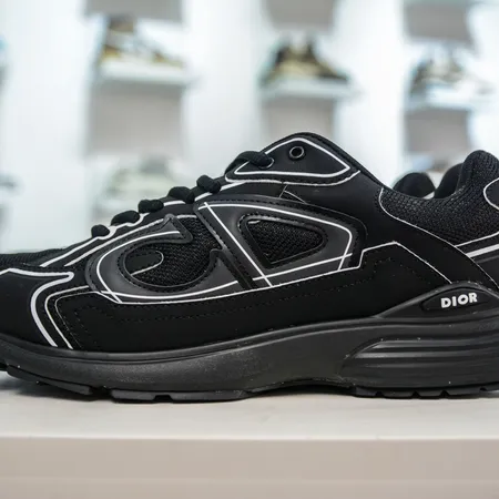 ディオール スニーカー