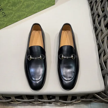 グッチ ビジネスシューズ