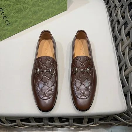グッチ ビジネスシューズ