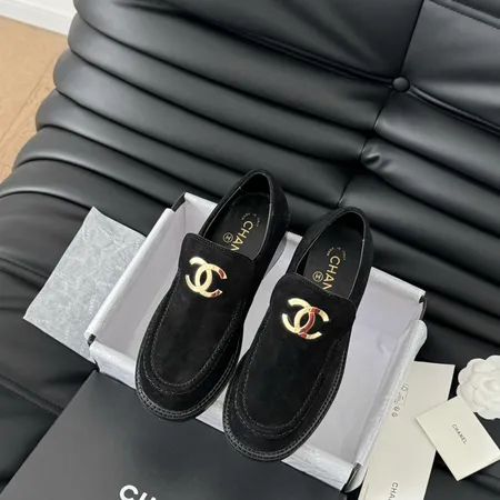 シャネル ビジネスシューズ