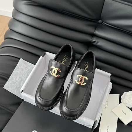 シャネル ビジネスシューズ