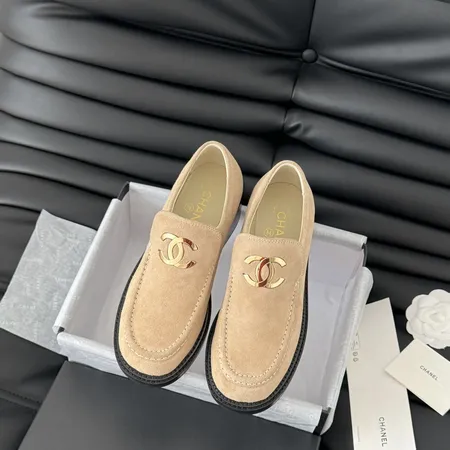 シャネル ビジネスシューズ