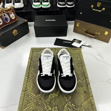 シャネル カジュアルシューズ