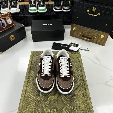 シャネル カジュアルシューズ