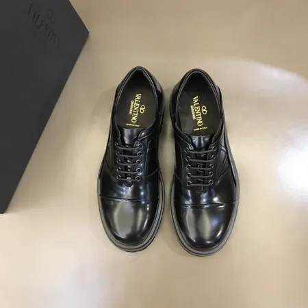 ヴァレンティノ ビジネスシューズ