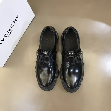 ジバンシィ ビジネスシューズ