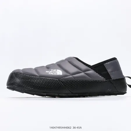 ノースフェイス カジュアルシューズ