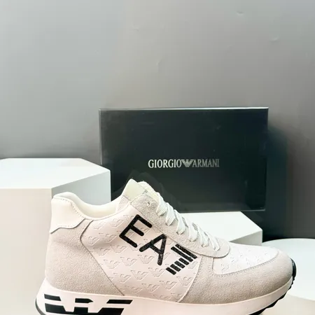 アルマーニ カジュアルシューズ