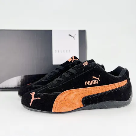 プーマ スニーカー