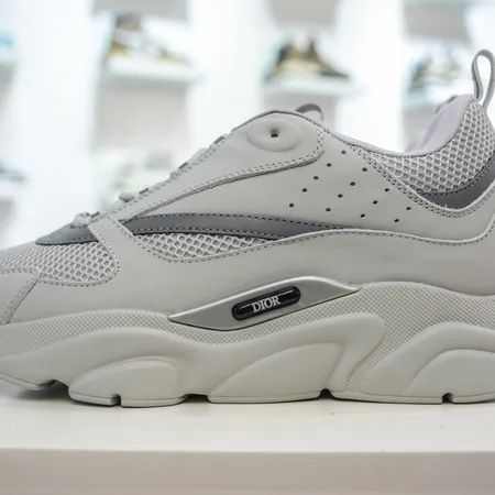ディオール スニーカー