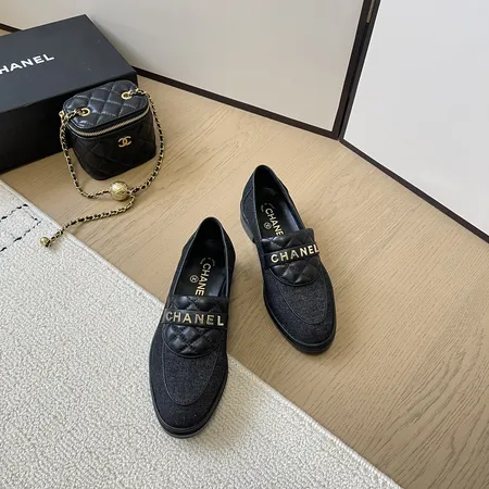 シャネル ビジネスシューズ