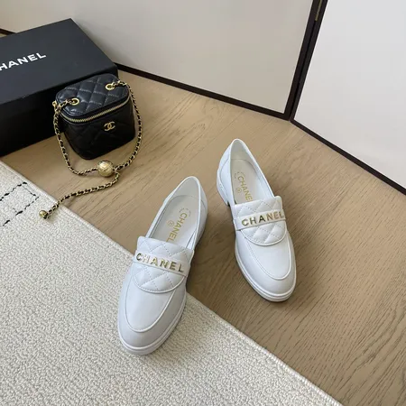 シャネル ビジネスシューズ