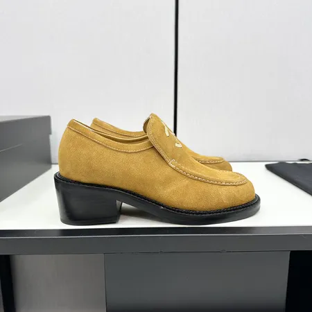 シャネル ビジネスシューズ