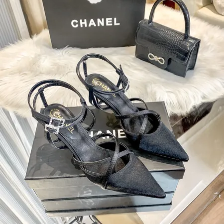 シャネル サンダル