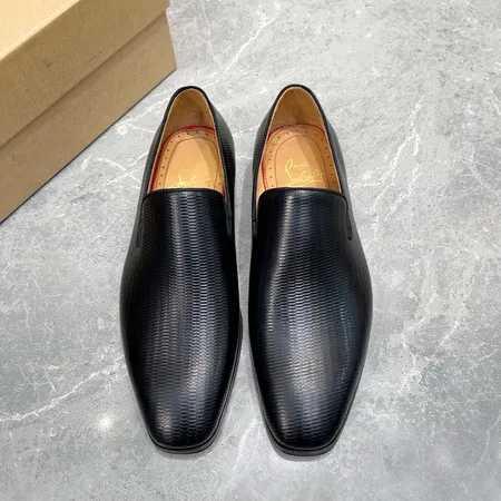 クリスチャン・ルブタン ビジネスシューズ