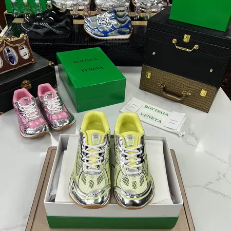 ボッテガ ヴェネタ スニーカー