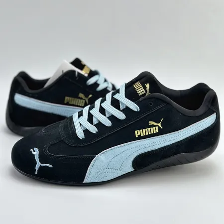 プーマ スニーカー